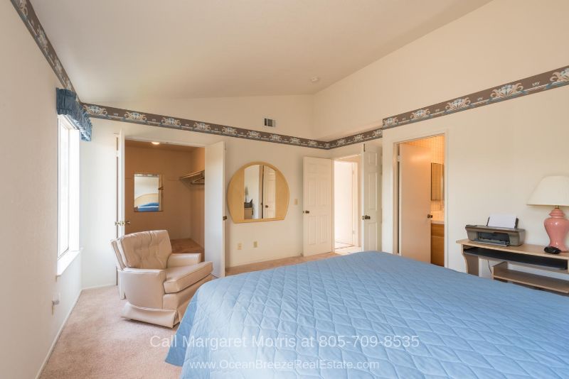 Crown Pointe Subdivision Nipomo CA Golf Homes for Sale - Look forward to peaceful and tranquil nights in the bedroom of this Nipomo CA golf home. 