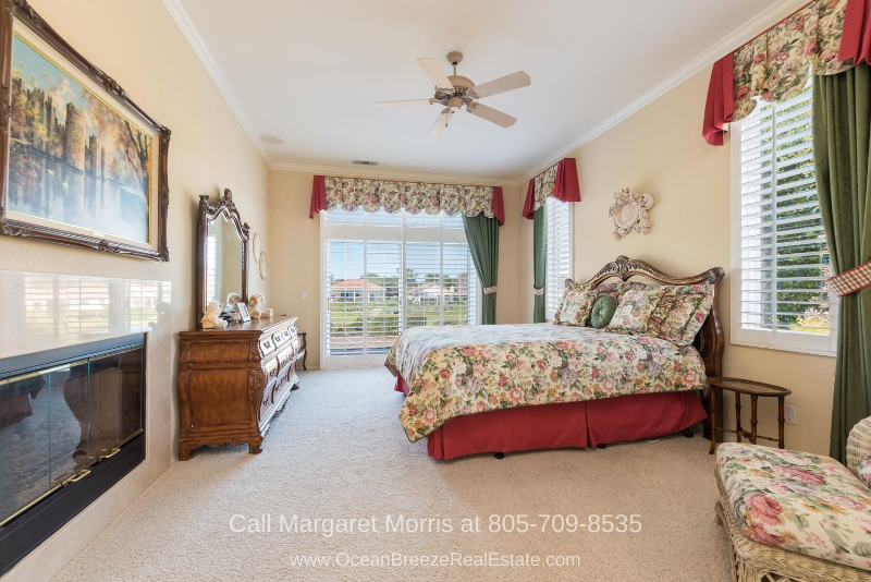 Golf Homes in Blacklake Nipomo CA -  Enjoy ultimate convenience and rest in the spacious master suite of this golf home for sale in Nipomo CA. 